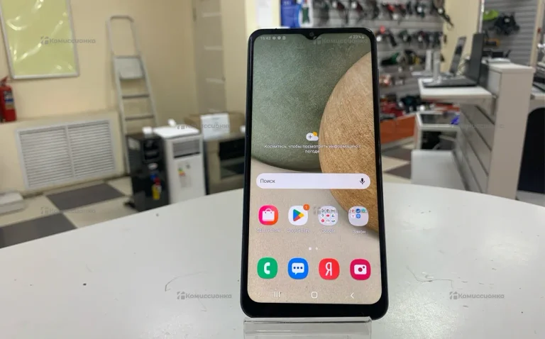 Samsung Galaxy A12 2/32 ГБ(22)