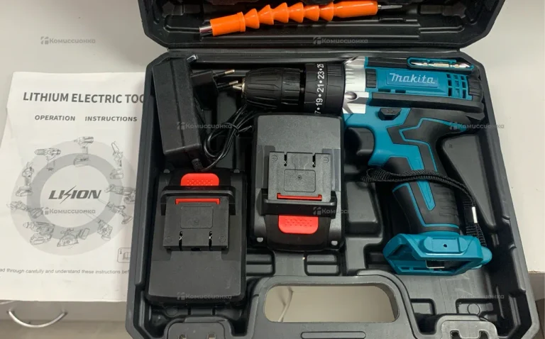 Шуруповерт Makita