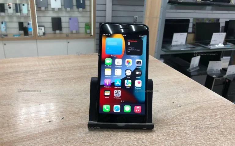 Apple iPhone 7 2/128 ГБ