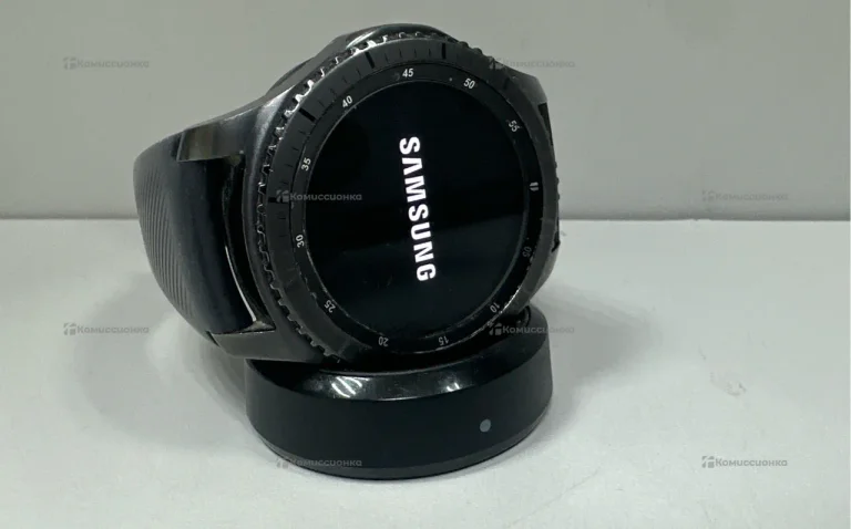 Часы  Samsung Galaxy Gear S3