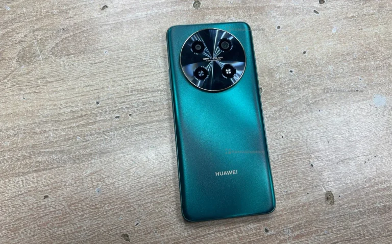 Huawei nova 12i 8/256 ГБ