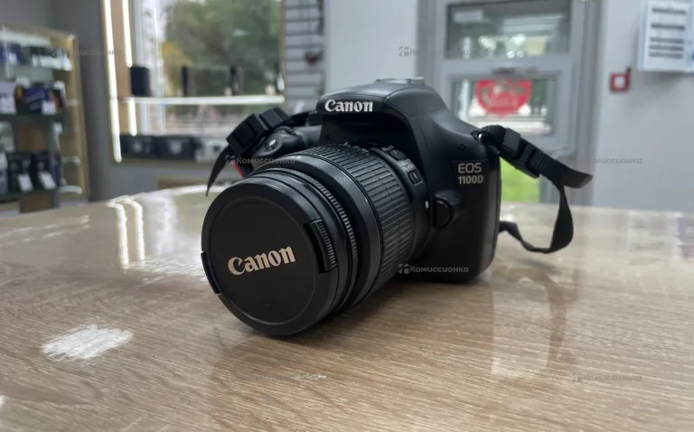 Фотоаппарат  Canon EOS1100D