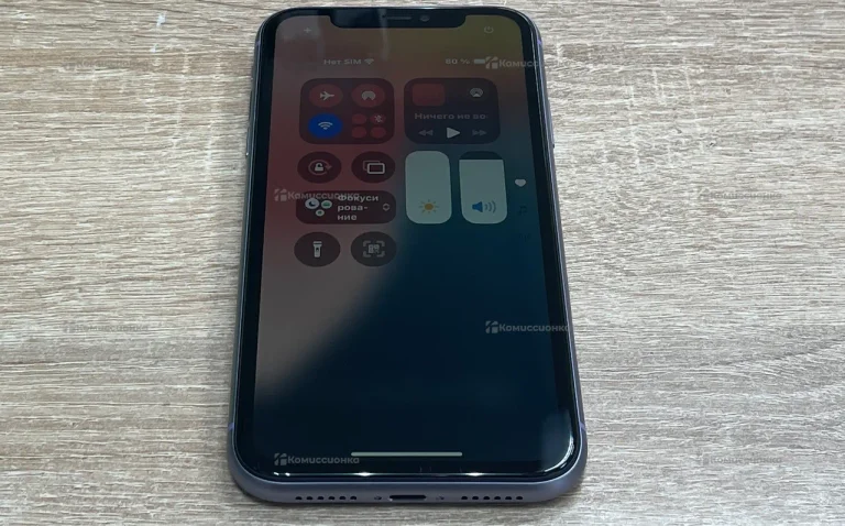 Apple iPhone 11 4/128 ГБ