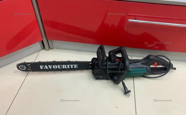 Электропила FAVOURITE GC 2616