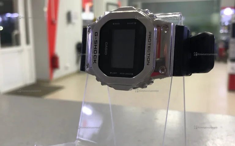 Часы G-shock GM-5600 U