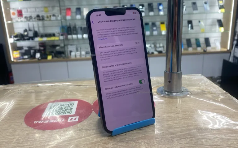 Apple iPhone 13 4/128 ГБ