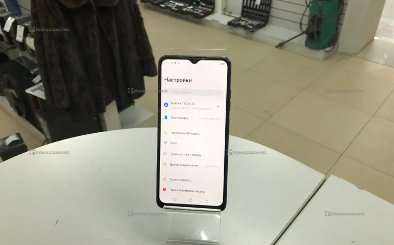 Tecno Spark 10C 4/128 ГБ