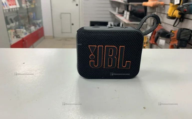 Колонка  JBL go4
