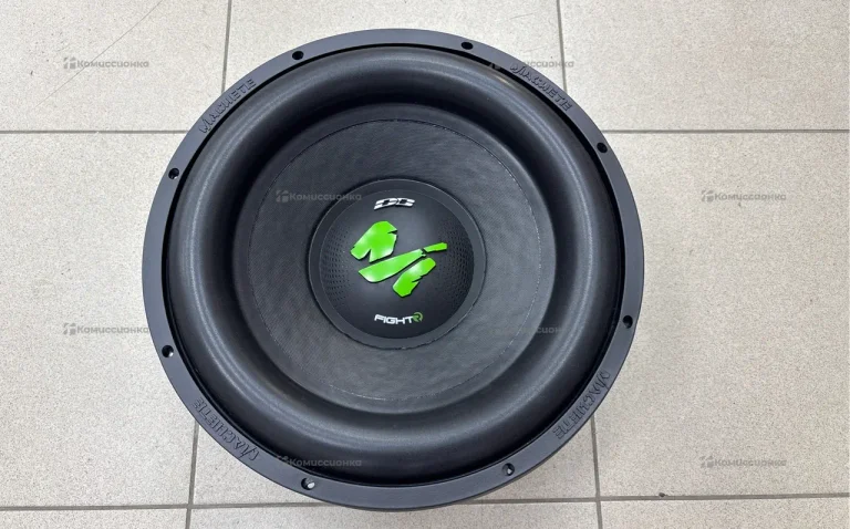 Сабвуфер  DB Machete MF15R D2