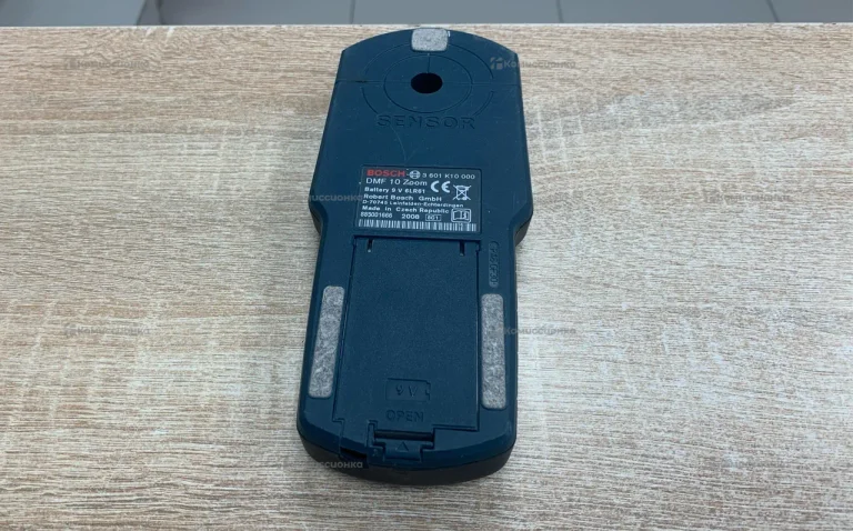 Детектор скрытой проводки Bosch DMF 10 Zoom