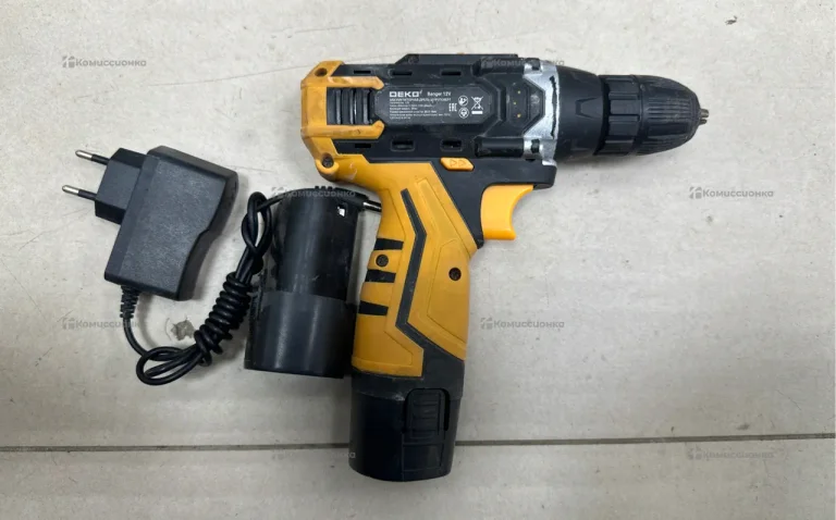 Аккумуляторная дрель-шуруповерт DEKO Banger 12V