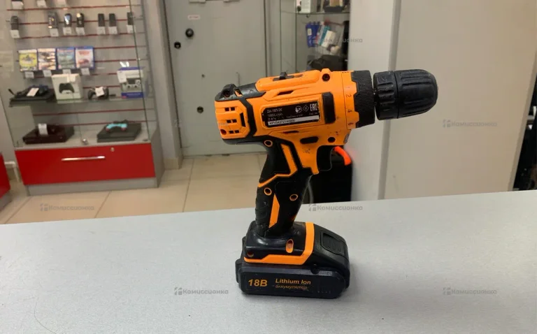 Аккумуляторная дрель-шуруповерт ВИХРЬ ДА-18Л-2К