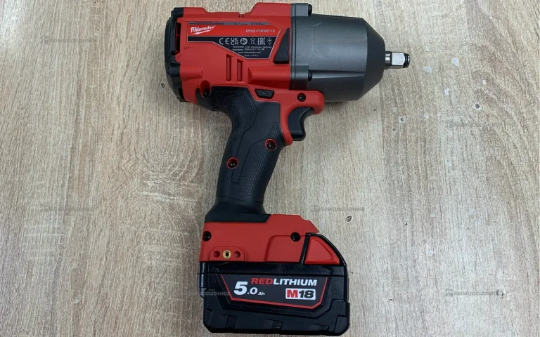 Гайковерт Milwaukee M18 FHIWF12-0X