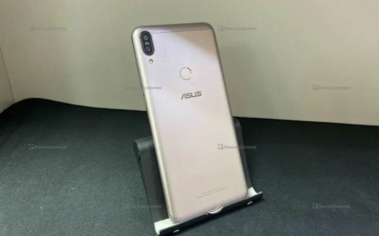 Asus Zenpad 10 Z300M 2/32 ГБ