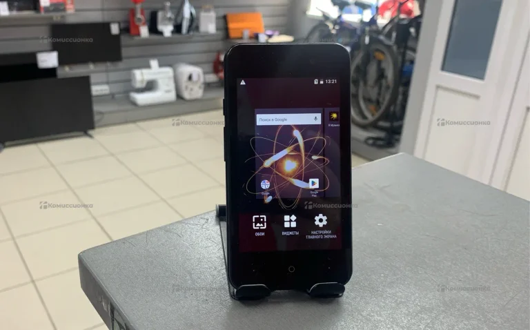 Digma Lynx Atom 3G