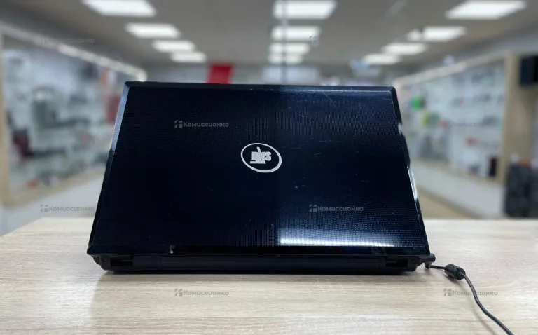 Ноутбук  17" DNS w270huq Intel Pentium B940 ddr3 3