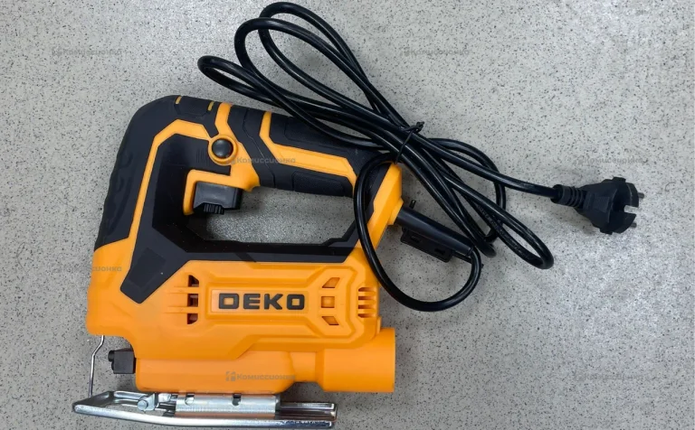 Электролобзик DEKO DKJS750