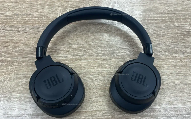 Наушники  JBL