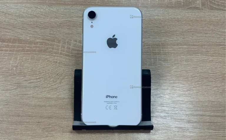 Apple iPhone Xr 64 ГБ