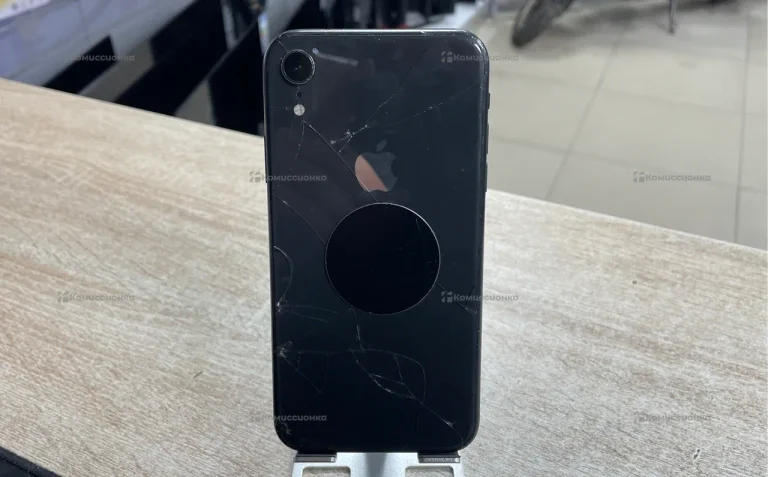 Apple iPhone XR 3/64 ГБ