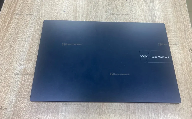 Ноутбук  ASUs vivo book