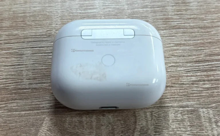 Наушники AirPods 4