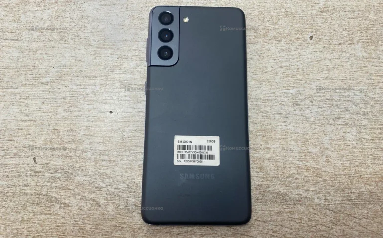 Samsung Galaxy S21 8/256 ГБ