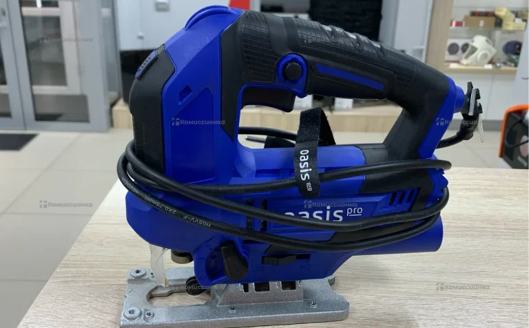 Элктролобзик Oasis LE-100 Pro