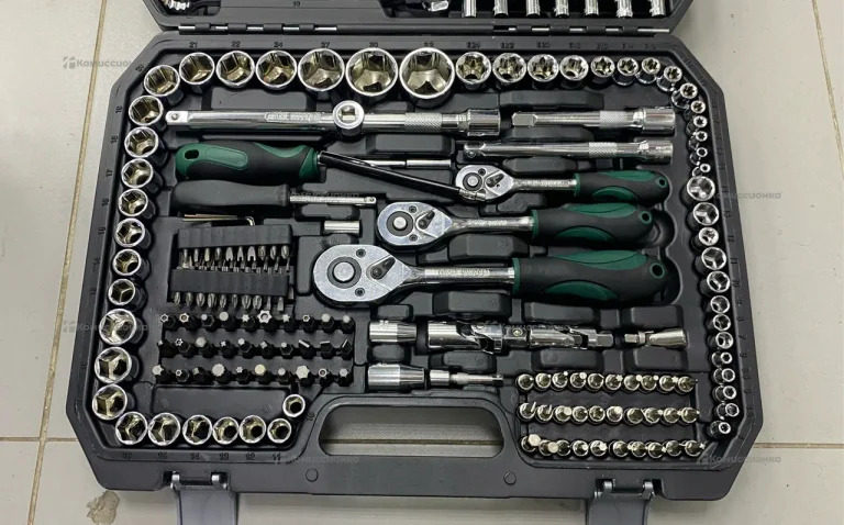 набор инструментов Tools 219