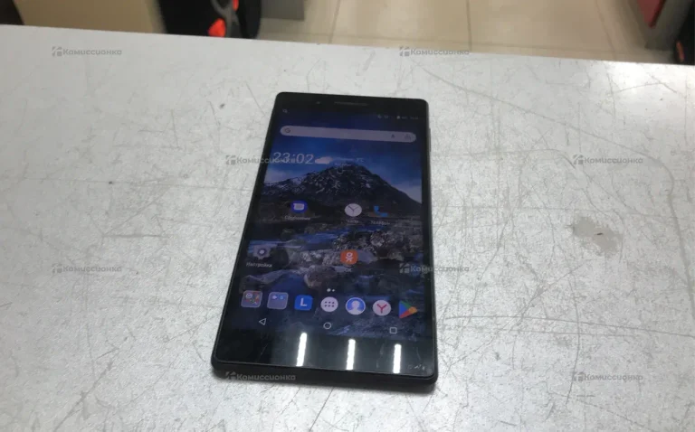 Планшет Lenovo Tab 4 TB-7504X 2Gb 16Gb
