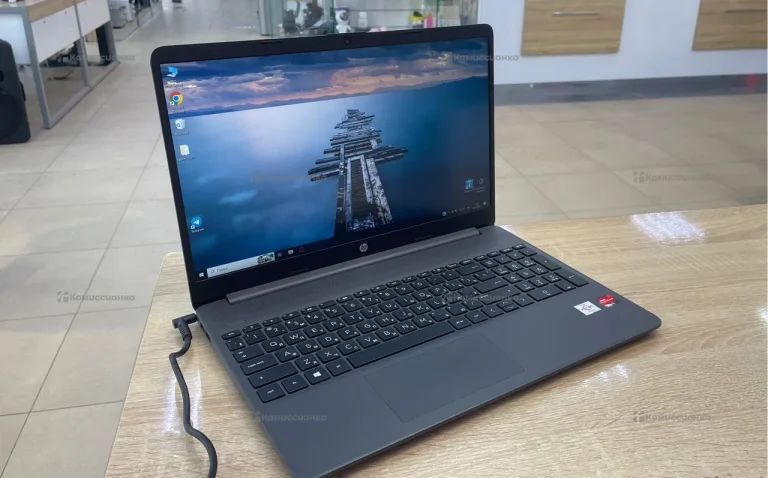 Ноутбук  HP Laptop 15s-eq1148ur