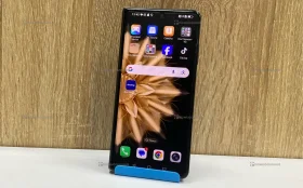 Honor Magic V2 16/512 ГБ