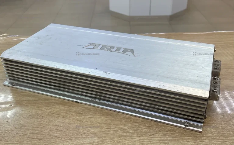 Усилитель  Aria d1500