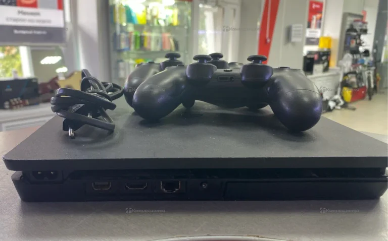 Приставка PS4 Slim 500gb