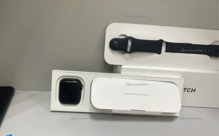 Часы  Apple Watch SE 2Gen 44