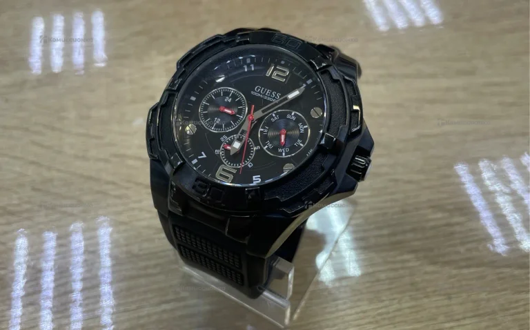 Часы  GUESS W1254G2