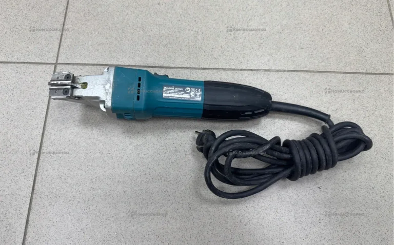 Ножницы Makita JS1601