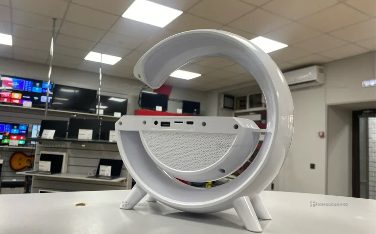 Смарт колонка с беспроводной зарядкой