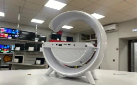 Купить Смарт колонка с беспроводной зарядкой б/у , в Тюмень Цена:1290рублей