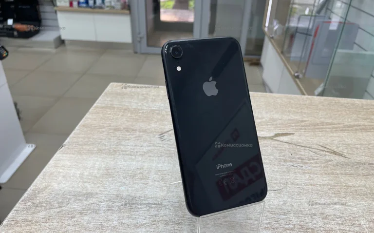 Apple iPhone Xr 64 ГБ
