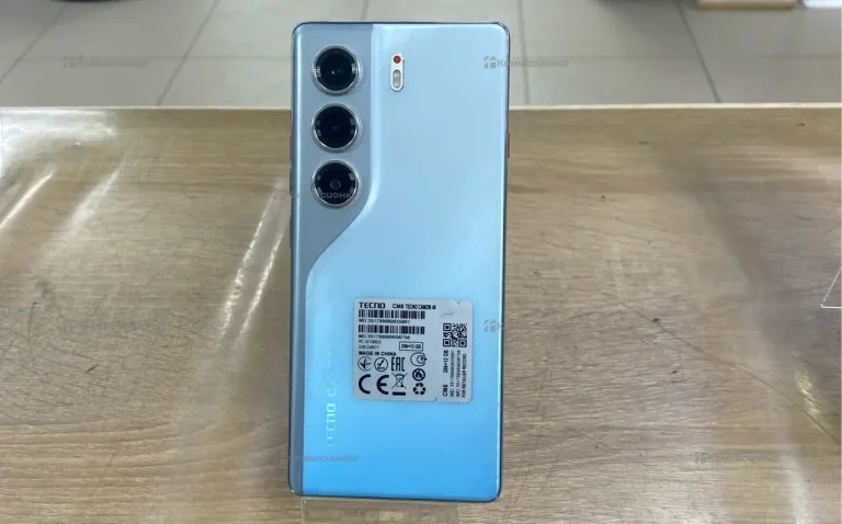 Tecno Camon 40 12/256 ГБ