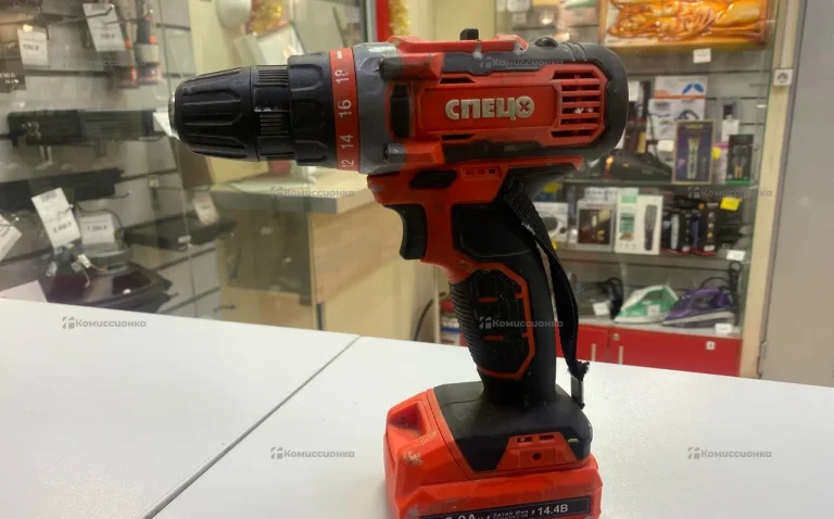 Шуруповерт кейс доп акк, зу