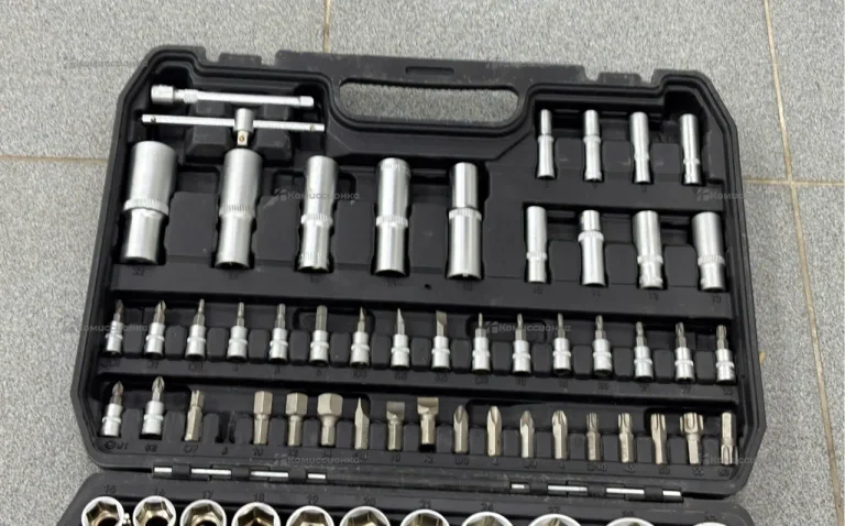 Набор инструментов Сервис ключ 108