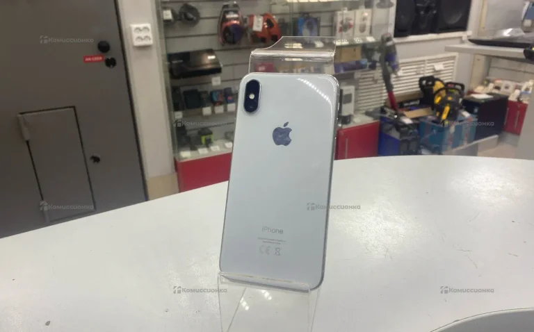 Apple iPhone X 3/256 ГБ