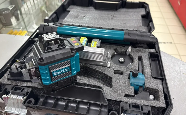 Лазерный уровень Makita реплика 16D