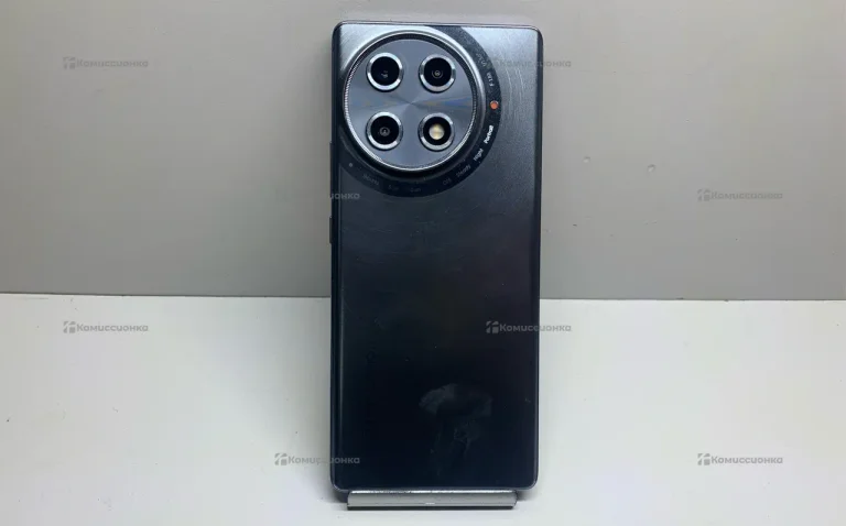 Tecno Camon 30S Pro 8/256 ГБ