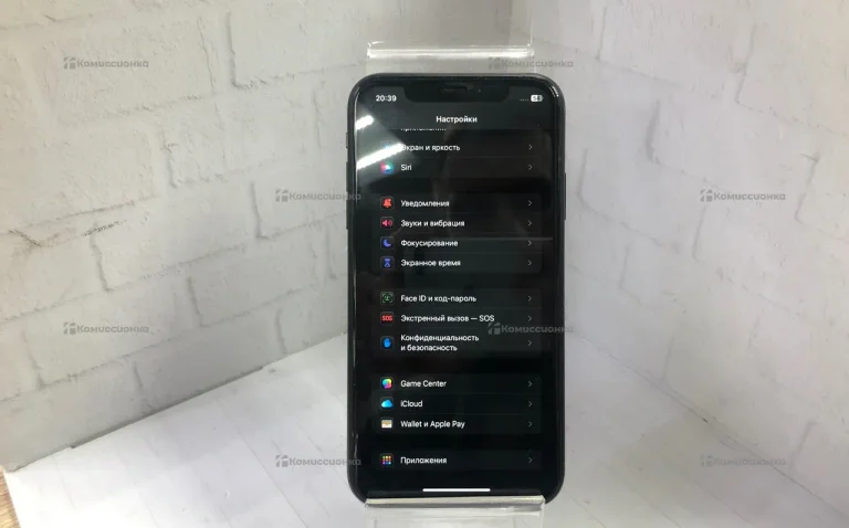 Apple iPhone XR 3/64 ГБ