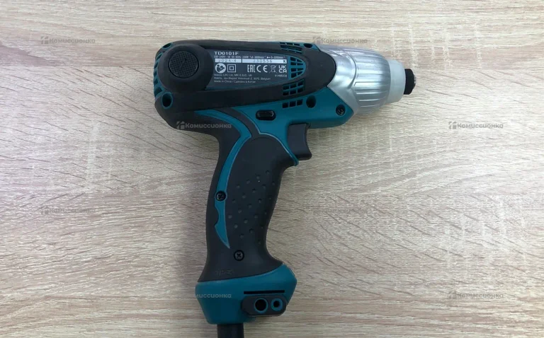 Винтоверт makita TD0101