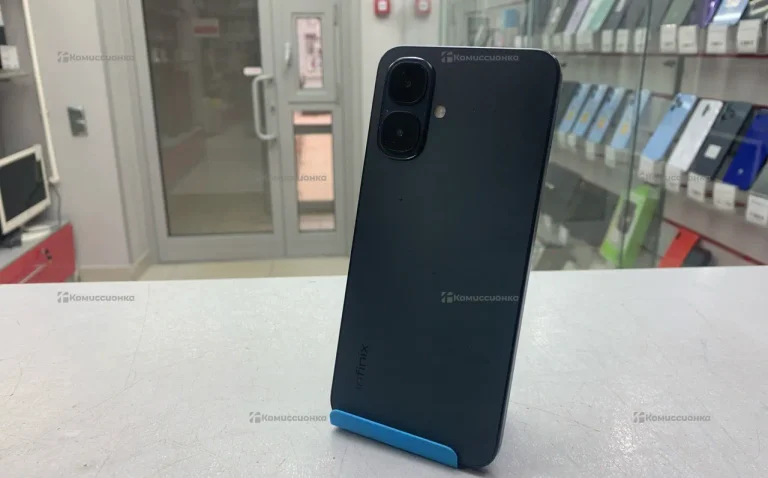 Infinix SMART 10 3/64 ГБ