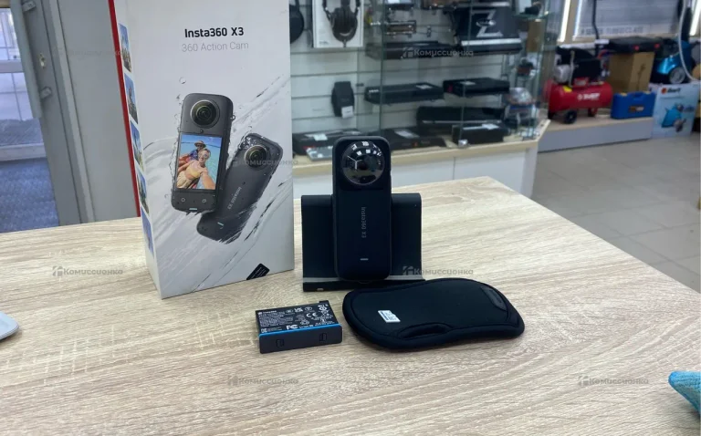 Видеокамера  insta 360 x3